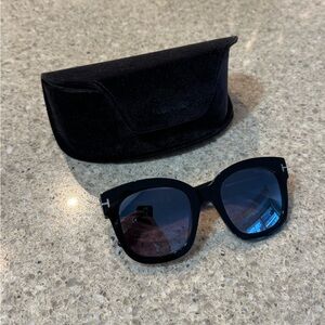 TOM FORD Dark Sunglasses with Case
